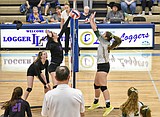 Kats headed to divisionals after third-place finish