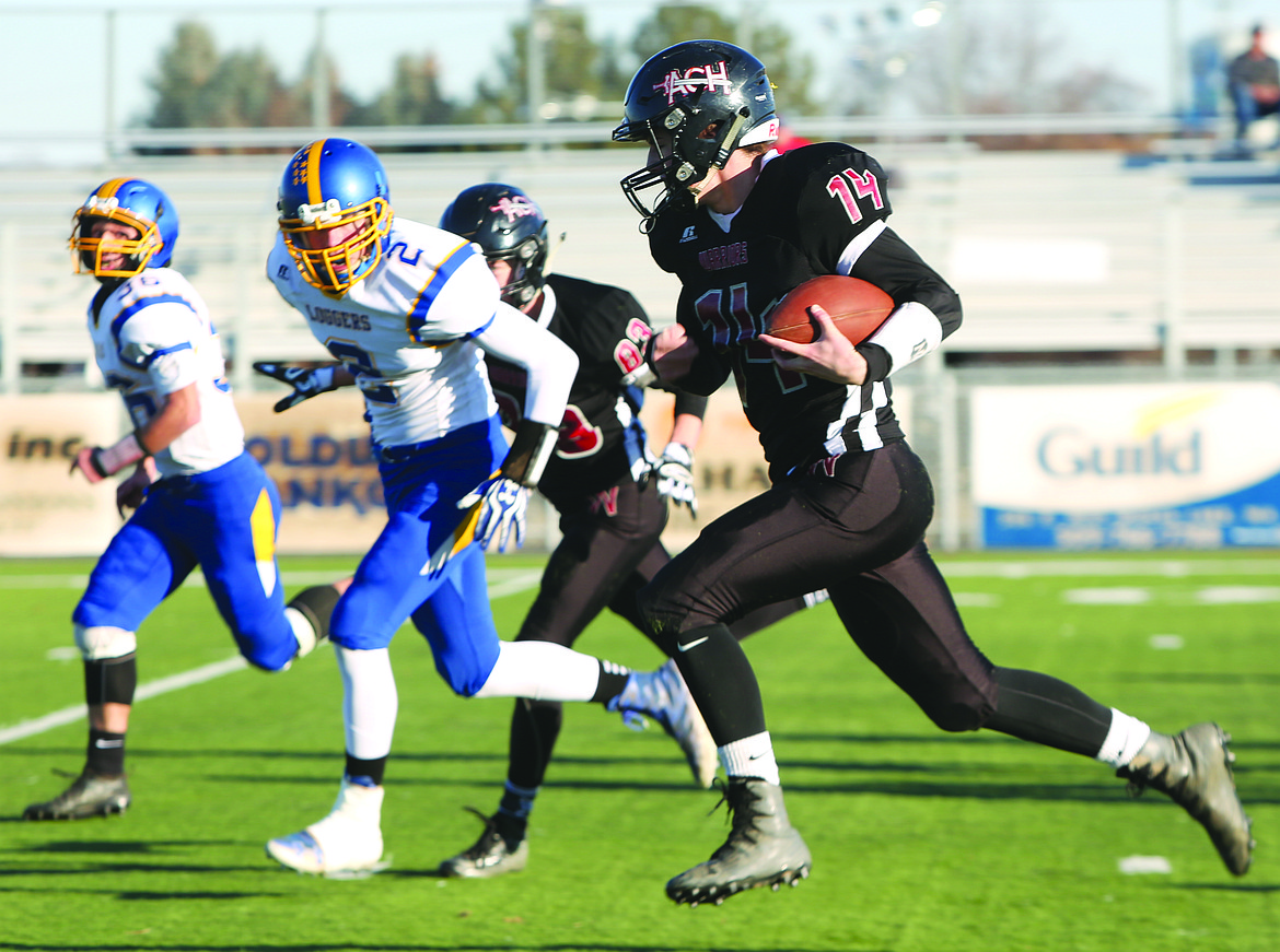 Connor Vanderweyst/Columbia Basin Herald
Almira/Coulee-Hartline quarterback Maguire Isaak finds room up the sideline and rushes 62 yards for a touchdown against Crescent.