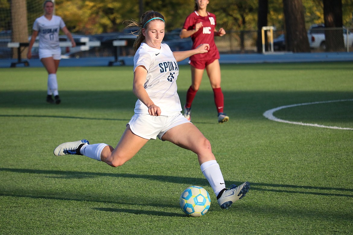 (Photo courtesy of MARILYN WARD)
Sandpoint soccer alumna Taylor Ward (&#145;17) clears the ball against Northern Idaho College on Sept. 27.