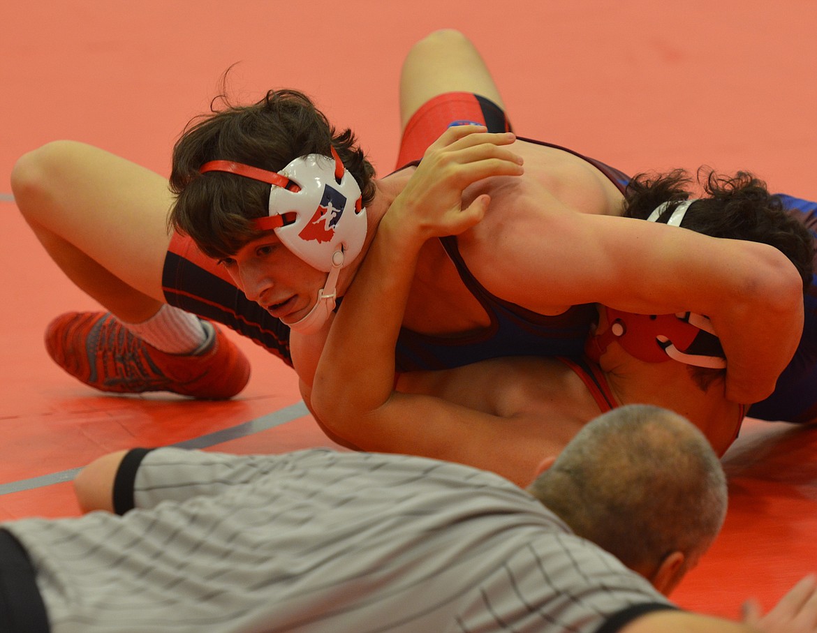 Jake Calloway, preparing to pin Kanoa Palazzolo of Arlee during the Arlee Mixer last Friday, earned second place in the 145-pound class at The Glen Brawley Wrestling Tournament in Corvallis on Saturday. (Joe Sova/Mineral Independent)