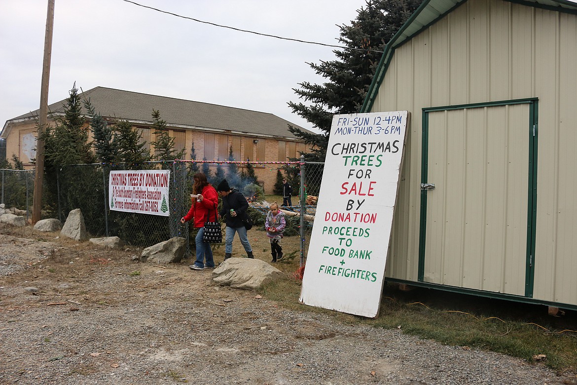 Photo by MANDI BATEMAN
Christmas trees were available by donation.