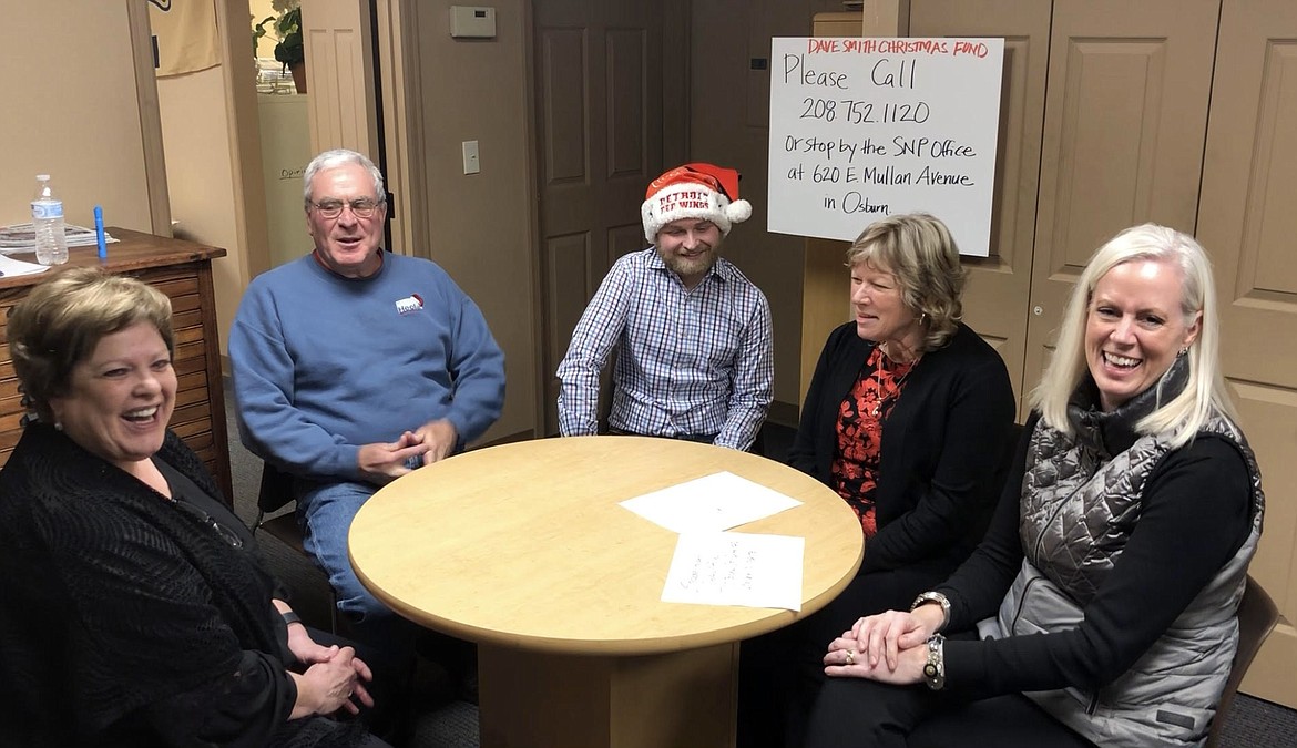 Photo by JOSH MCDONALD
Mike Dexter (blue sweater) has a roundtable discussion with Peggy White, Chanse Watson, Tamie Eberhard and Keri Alexander following the Hecla Charitable Foundation&#146;s generous $2,000 donation.