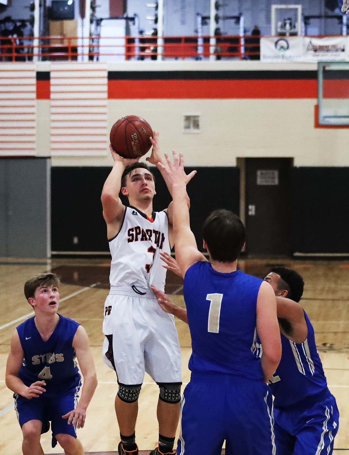 (File photo)
Priest River seniors Liann Kren and Keegan Hegel will kick off the second half of the season against Bonners Ferry on Jan. 4. The boys, who are 0-6 so far, will look for their first win of the season at 7 p.m. The girls team is 1-6, but aim to snap a four-game skid at 5:30 p.m. Jan. 4 will be the first of two meetings against the Badgers; Bonners Ferry will visit Priest River on Jan. 15.