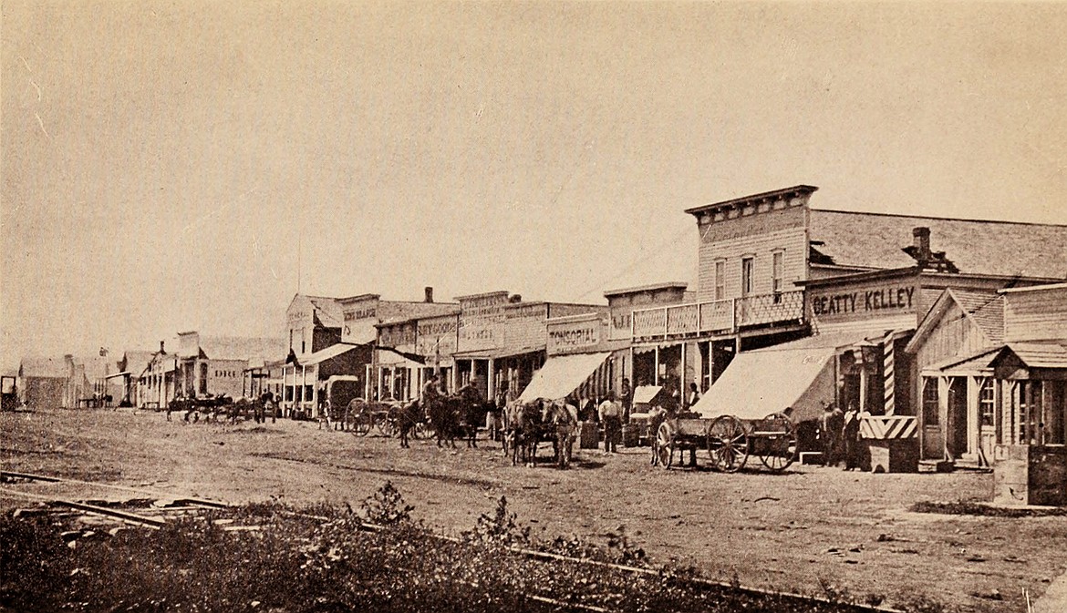 KANSAS HISTORICAL SOCIETY
Dodge City, Kan., where Wyatt Earp was Assistant Marshall in 1876-77.