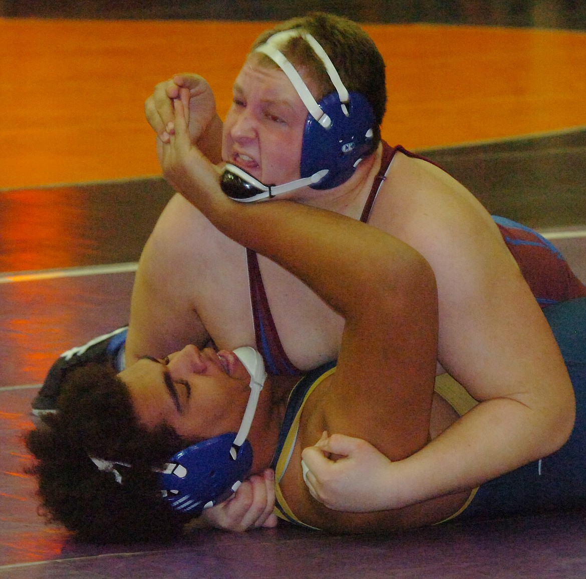 Clark Fork heavyweight Jacob Lapinski had an excellent weekend at the Dave Edington Western Montana Duals in Ronan, winning by fall over several opponents. Above, Lapinski gets a quick pin against a Powell County wrestler. (Joe Sova/Mineral Independent)