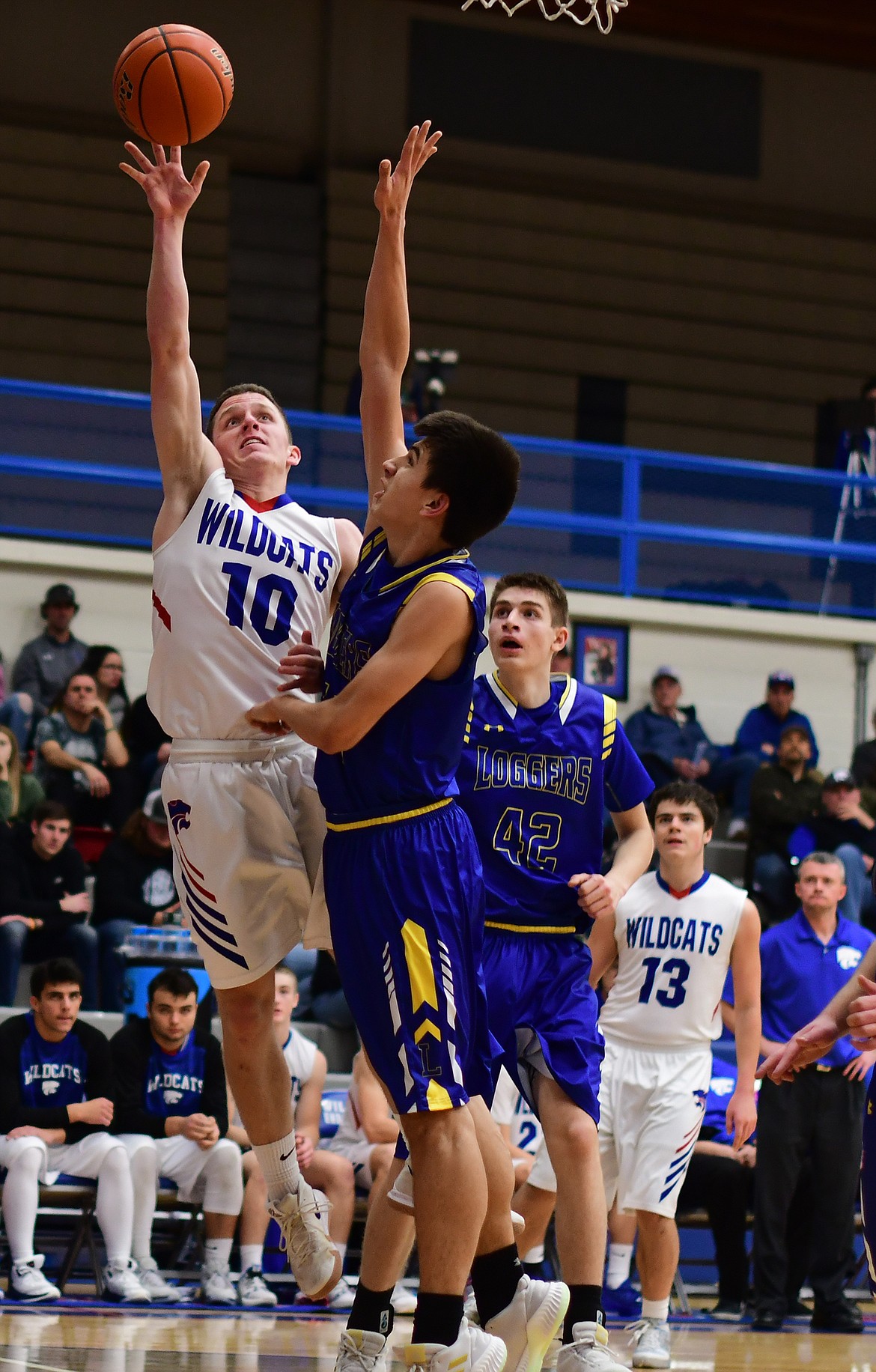 Wildcat Dillon Wanner goes up for a tough shot against Libby Thursday. (Jeremy Weber photo)