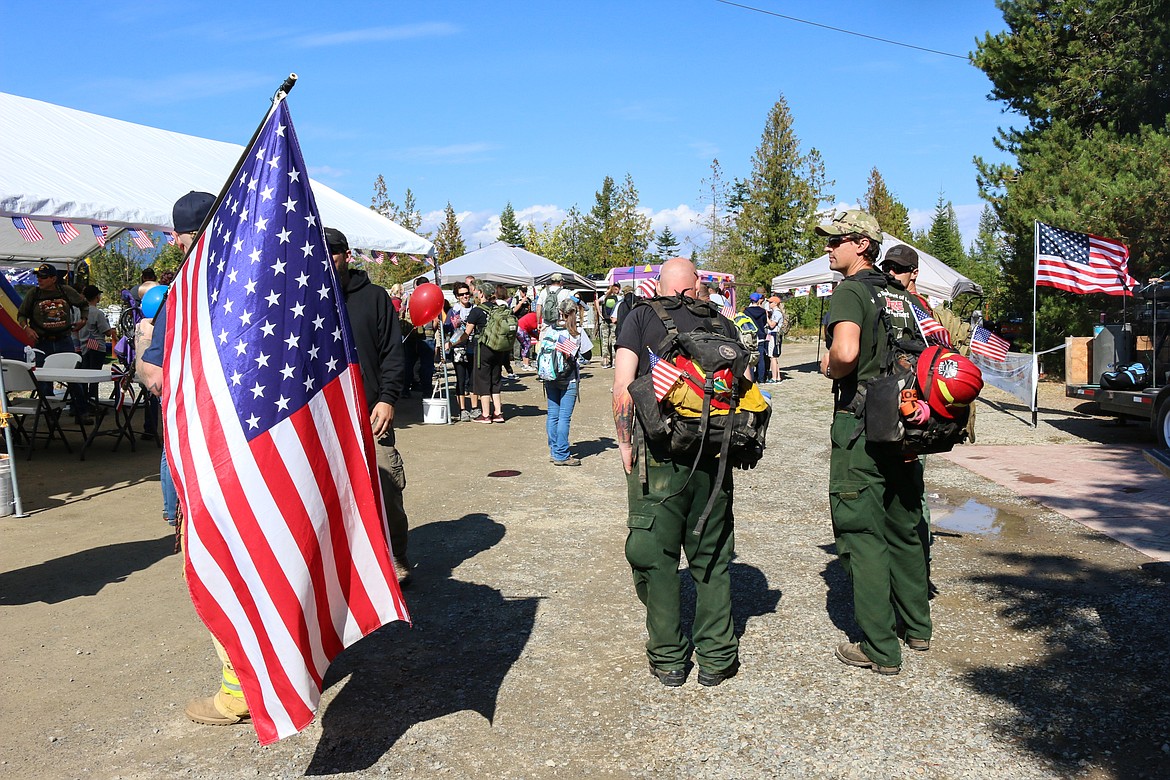 Photo by MANDI BATEMANMany people turned up to participate in the three hour ruck-march called Carry the Fallen.