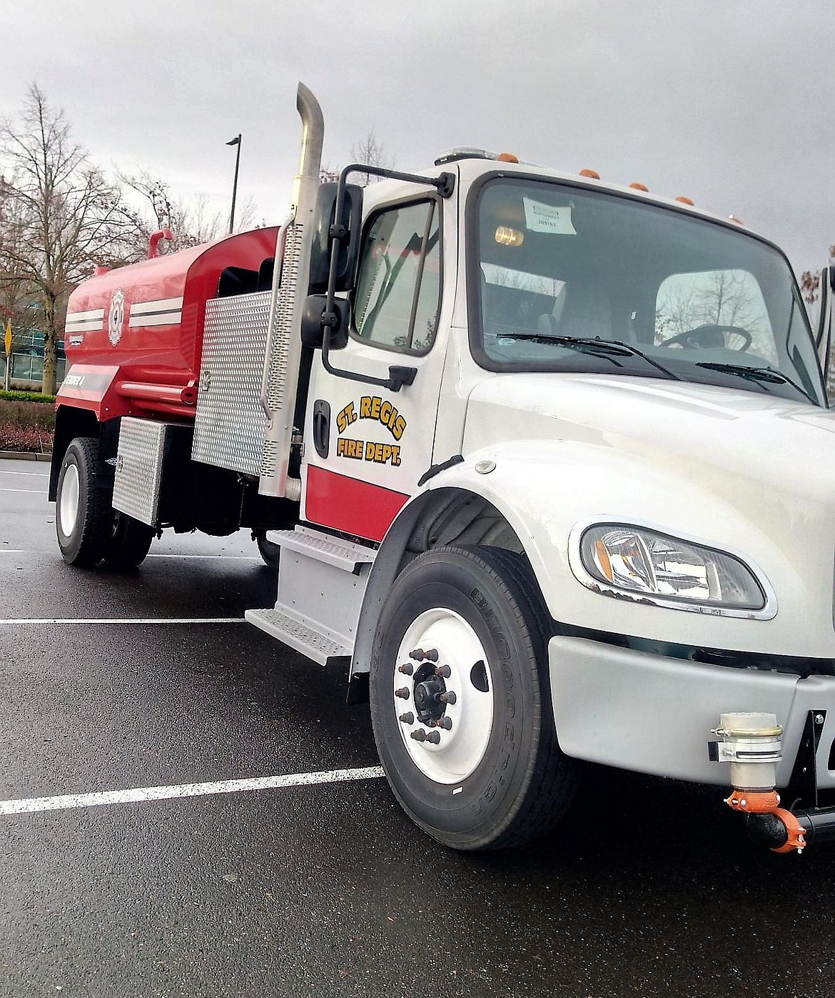 The St. Regis Volunteer Fire Department recently purchased a new water tender with funds earned fighting wildfires with the DNRC. (Photo courtesy of Kat Kittridge)
