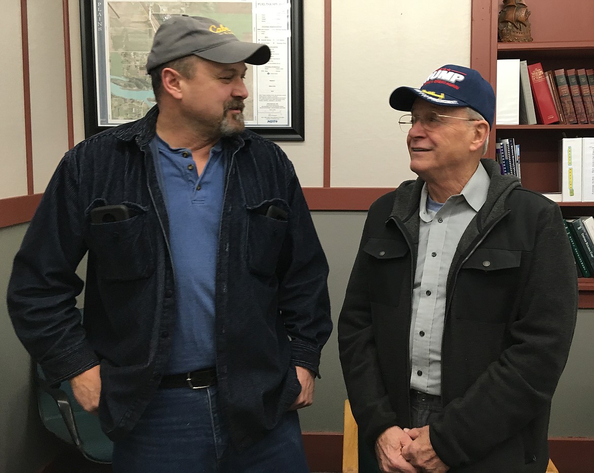 What goes around, comes around. Plains Mayor Dan Rowan, left, who was sworn in in 2012 as a town council member by then Mayor Mike Brinson, swore in Brinson last week as a new town council member. Brinson replaces Sandy Chenoweth, who resigned her Ward 2 council seat effective Dec. 31, 2018. (Carolyn Hidy/Clark Fork Valley Press)