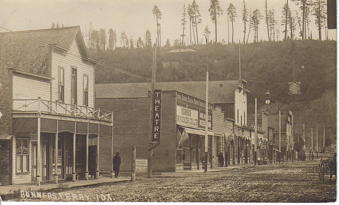 Photo by MANDI BATEMAN
Another look at Main Street a century ago.