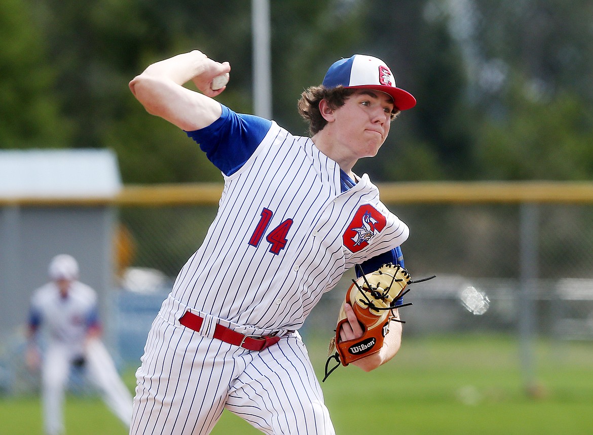 Coeur d&#146;Alene&#146;s Cody Davenport delivers a pitch in Tuesday&#146;s game against Lake City. (LOREN BENOIT/Press)