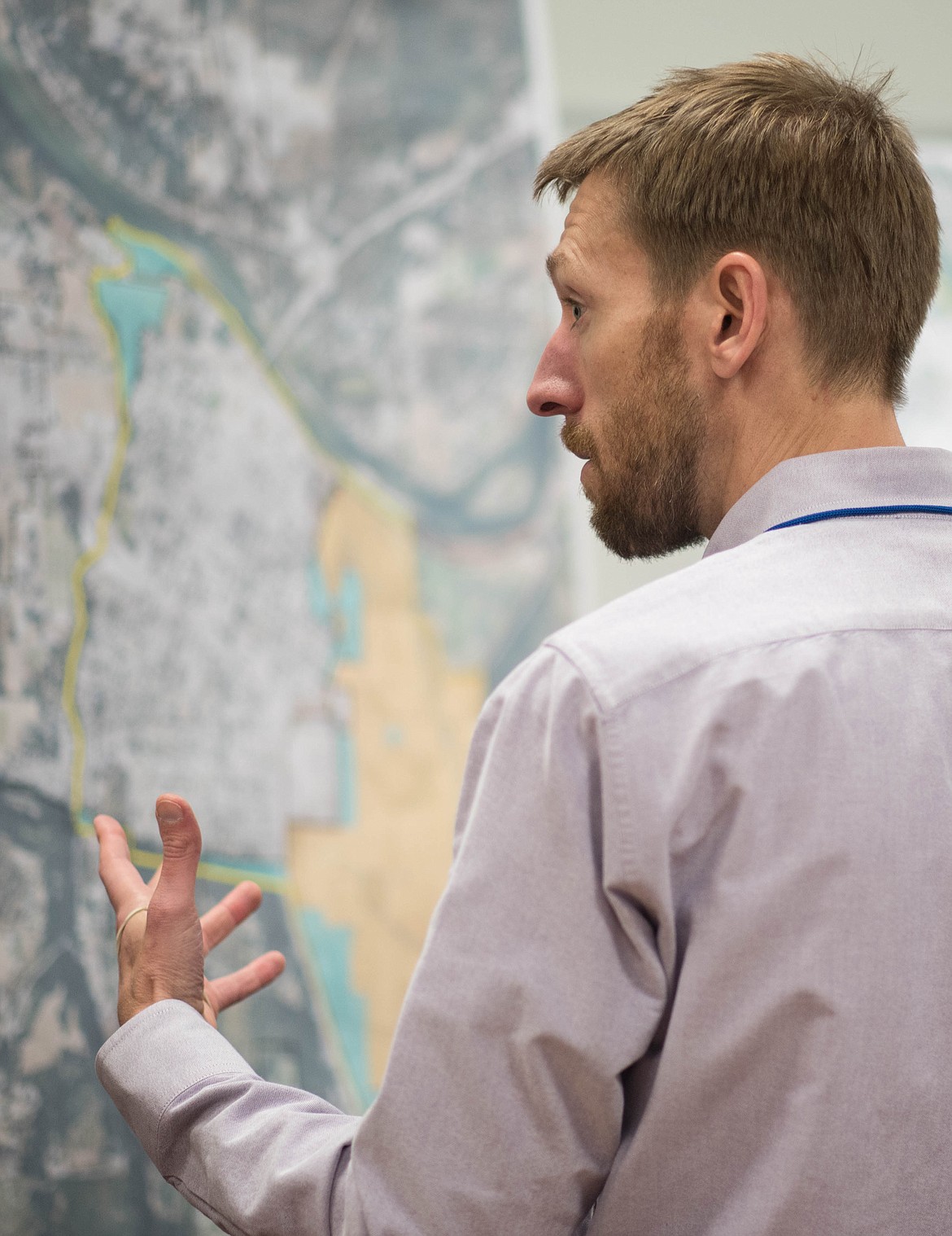 Andrew Schmidt, remedial project manager with the EPA, answers questions regarding the Proposed Controlled Groundwater Area, Monday in Libby.