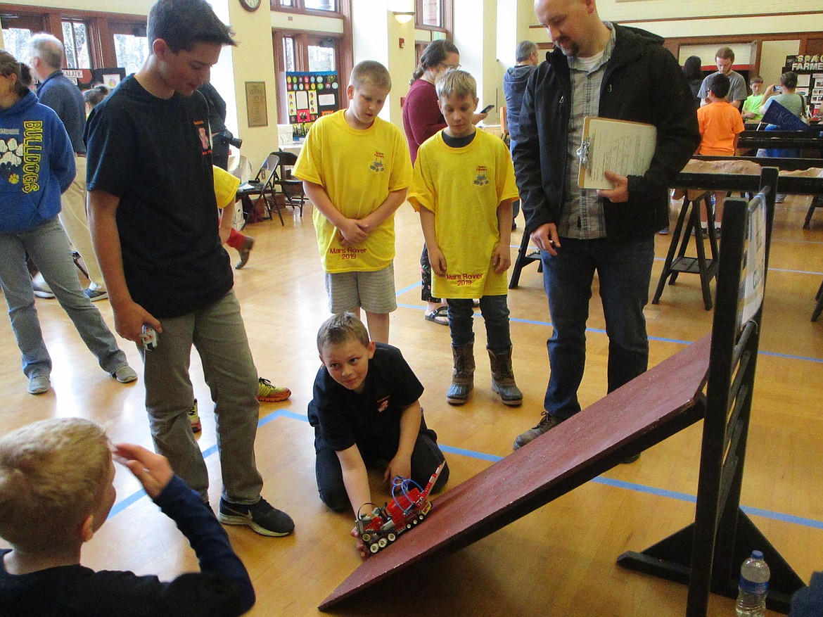 (Courtesy photo)
Southside Elementary's sixth-grade &quot;Space Pigs&quot; team scored second place in the hill climb event during the Mars Rover competition in Moscow last Friday.