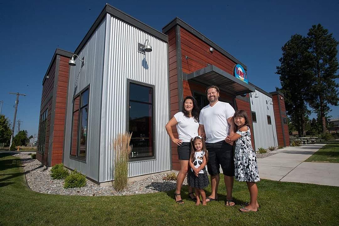 Courtesy photo
Owners Mark and Nicole Randolph, with their children Michaela and Layla, stand in front of the new Roger&#146;s Ice Cream &amp; Burgers location in Hayden.