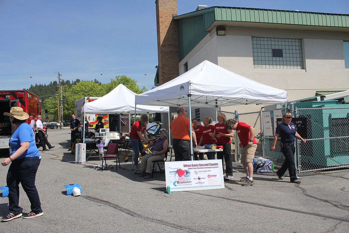 Photo by TANNA YEOUMANS
The BCH Nurse staff assisted with teaching attendees CPR and other life saving emergency procedures.