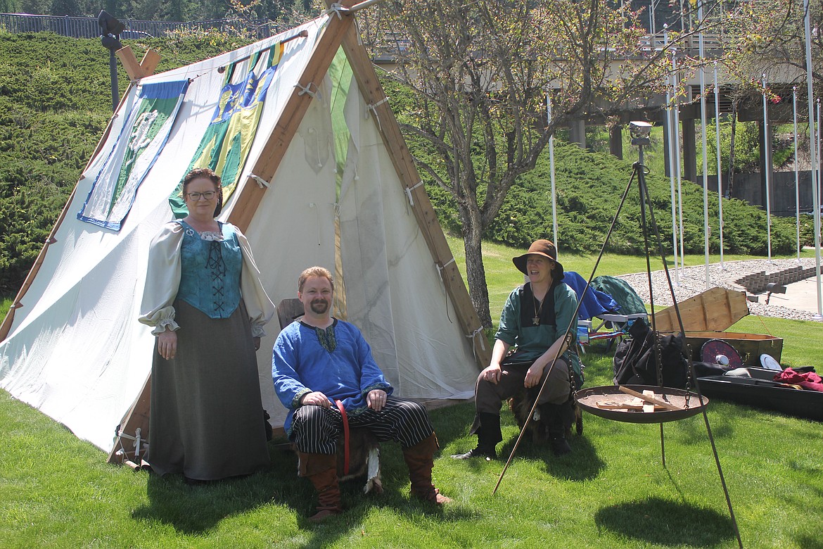 Photo by TANNA YEOUMANS
Phia Tar, Aich Hilton (aka Jorundr Skogarnef), and Heather Bogart are part of the Shire of Pendale, which is a local branch of the Society for Creative Anachronism.