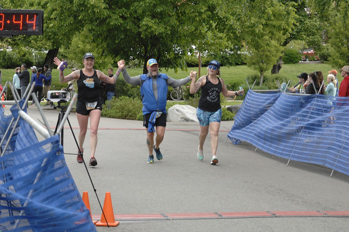 Runners thrive at Cd'A Marathon Coeur d'Alene Press