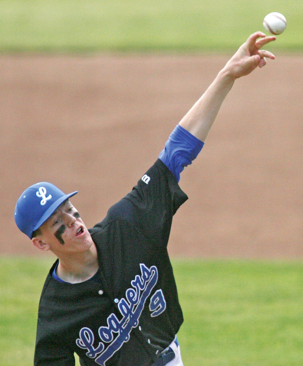 Starting pitcher Caden Williams delivers the 0-0 pitch for a strike top of the first vs. the Redbirds May 11. (Paul Sievers/The Western News)