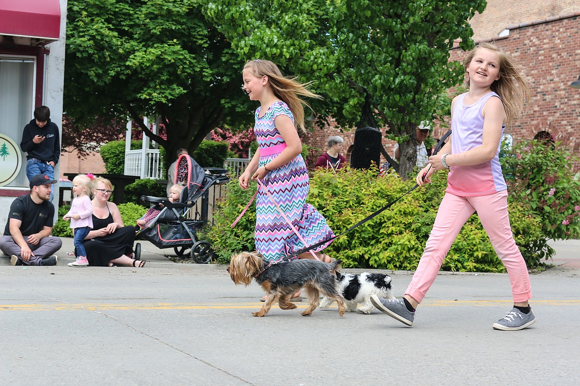 Photo by MANDI BATEMAN
Memorial Day Parade.