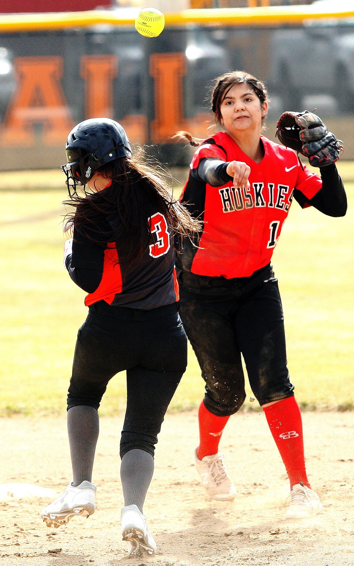 File photoOthello softball player Malayah Sauceda was named to the CWAC First team.