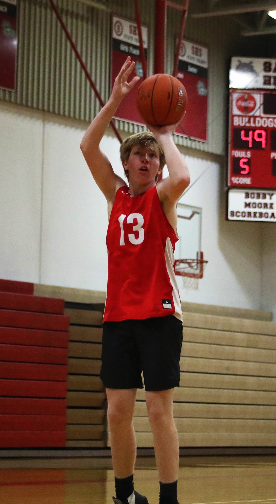 (Photo by KYLE CAJERO)
Sandpoint's Jacob Eldridge shoots a mid-range jumper during the second half of a scrimmage versus Bonners Ferry on June 18.