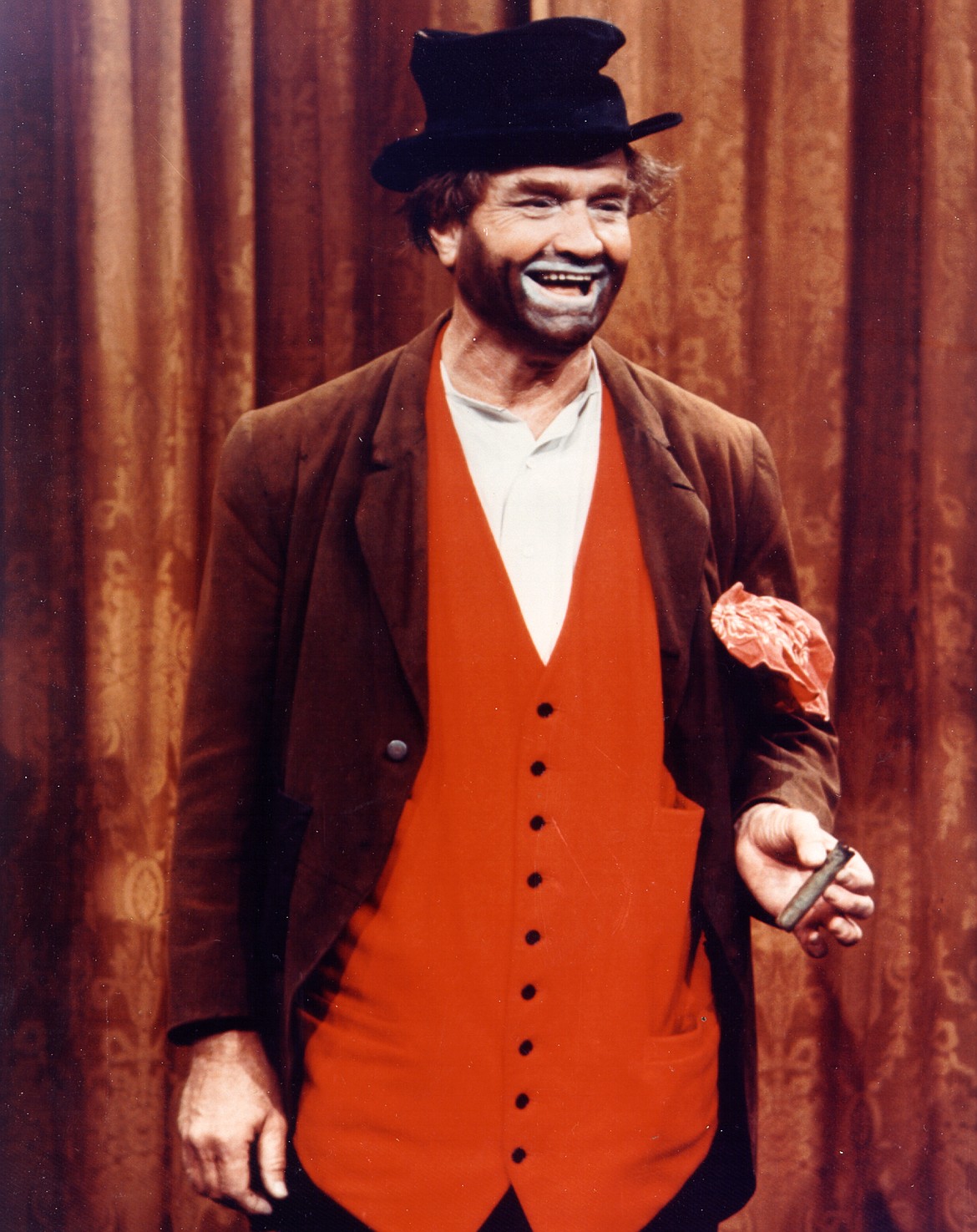 GOOGLE IMAGESRed Skelton on stage as &#147;Freddie the Freeloader.&#148;