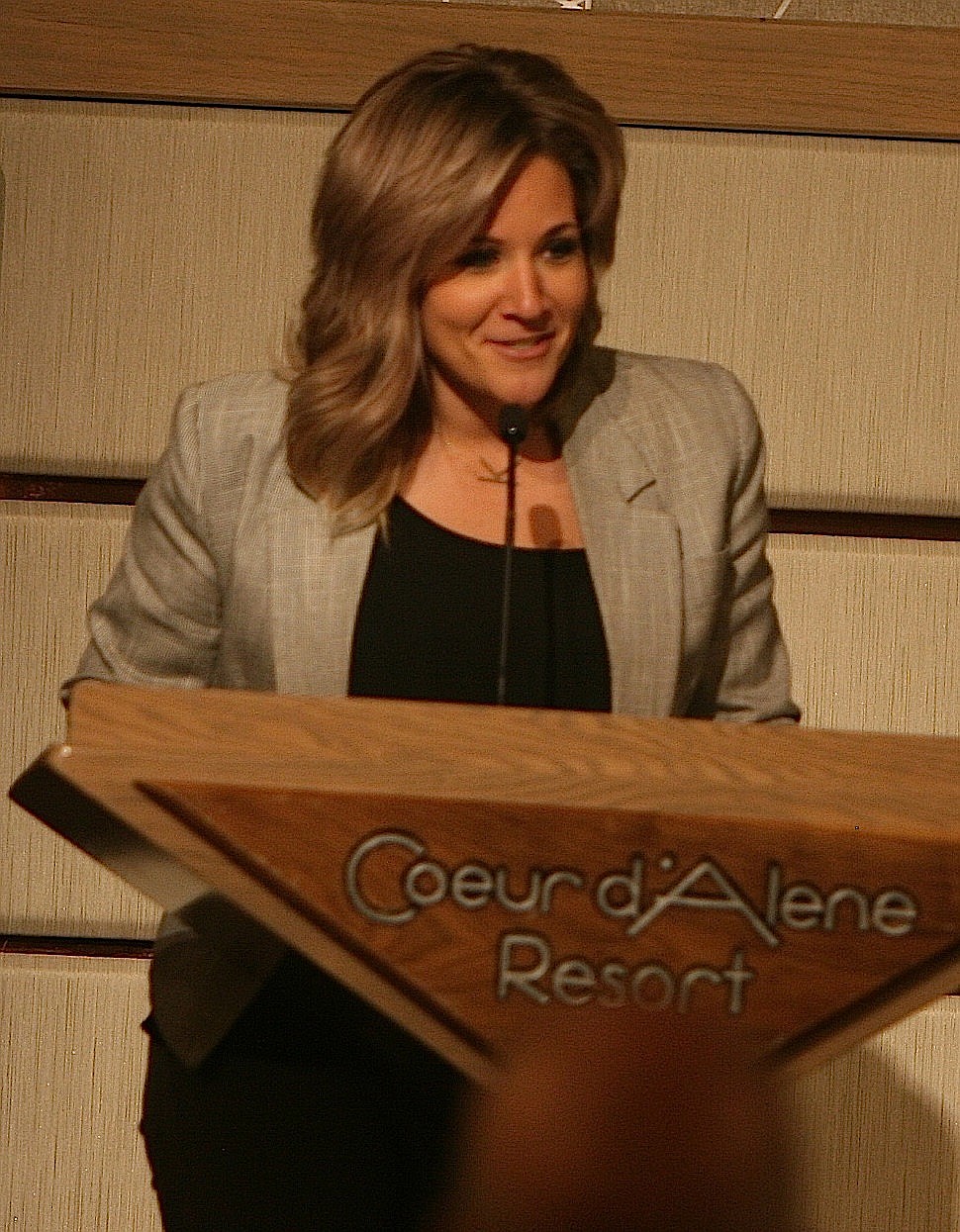 BRIAN WALKER/Press 
North Idaho Centennial Trail Foundation Executive Director Tabitha Kraack speaks to Coeur d&#146;Alene Chamber of Commerce members on Tuesday at The Coeur d&#146;Alene Resort about a new economic impact study on the trail.