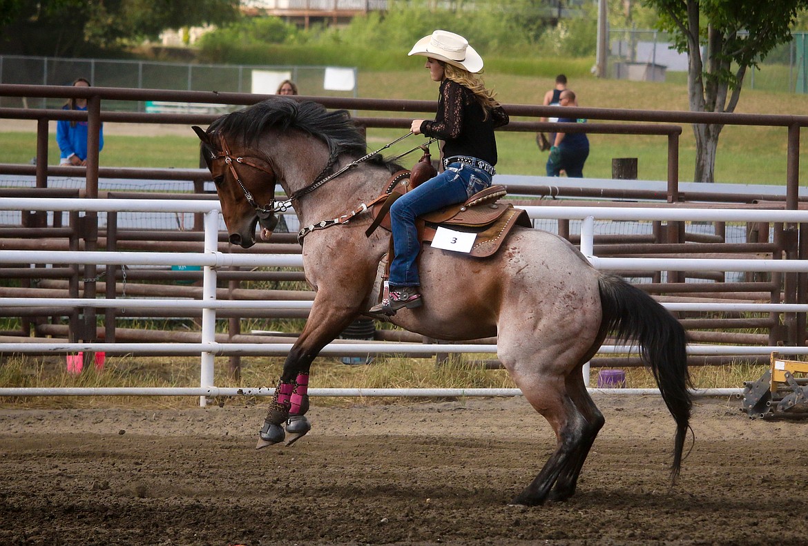 Photo by MANDI BATEMAN
Not all of the horses were happy about racing with the loud dirtbikes.