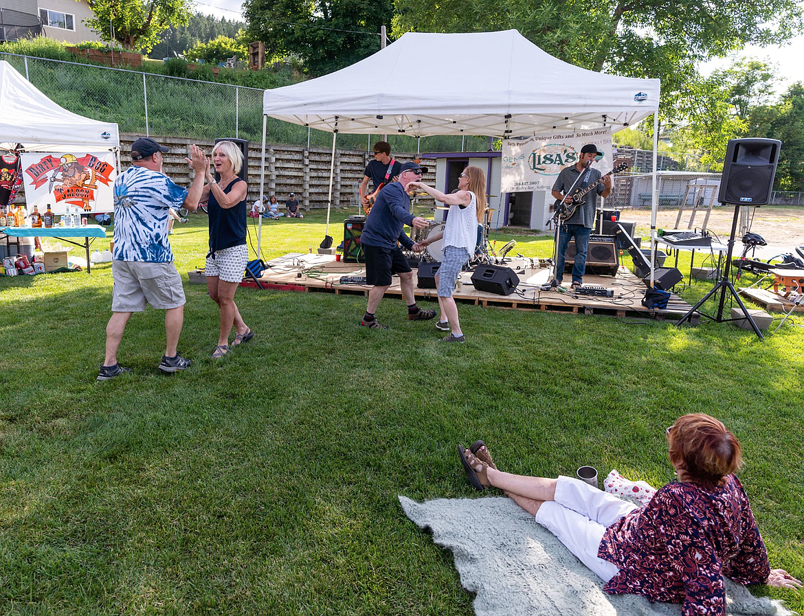 Photo by NATHAN DUGAN PHOTOGRAPHY
Leif Christian and Ticket Sauce had folks dancing nonstop during his three-hour set in the Kellogg City Park.