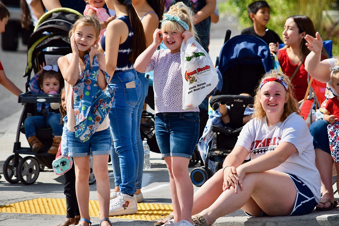 Charles H. Featherstone/Sun Tribune
Othelloans lined the streets Thursday for the Fourth of July Parade.