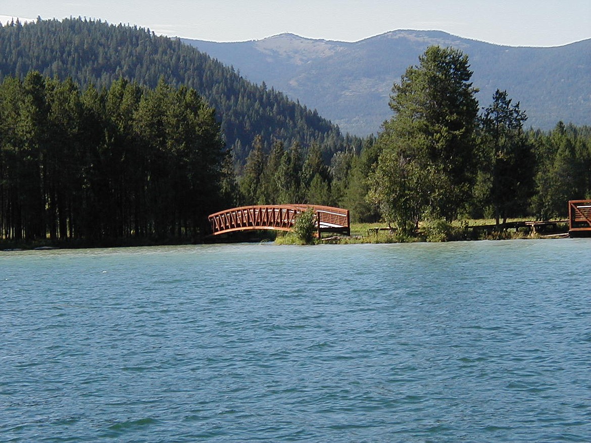 The Dover Bay community includes 9 acres of beaches and park areas on and near Lake Pend Oreille.