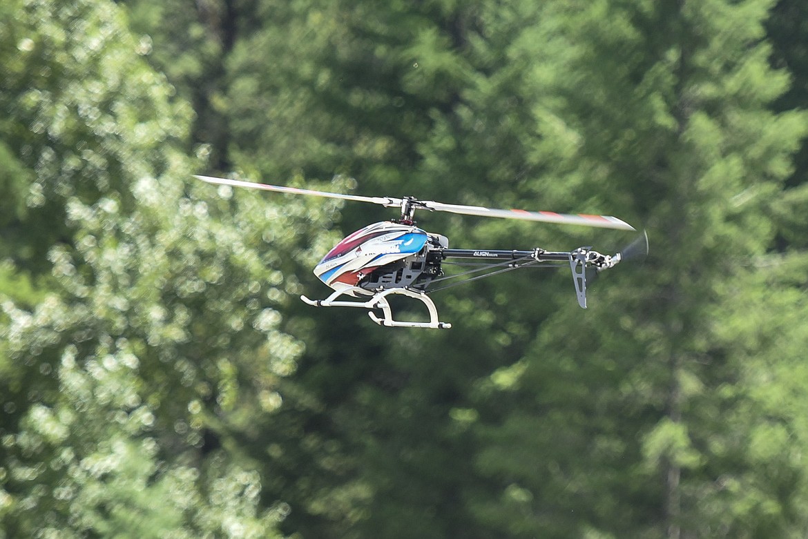 David Steele&#146;s radio-controlled helicopter comes in for a landing, Saturday at the Kootenai RC Flyers Fun Fly. (Ben Kibbey/The Western News)