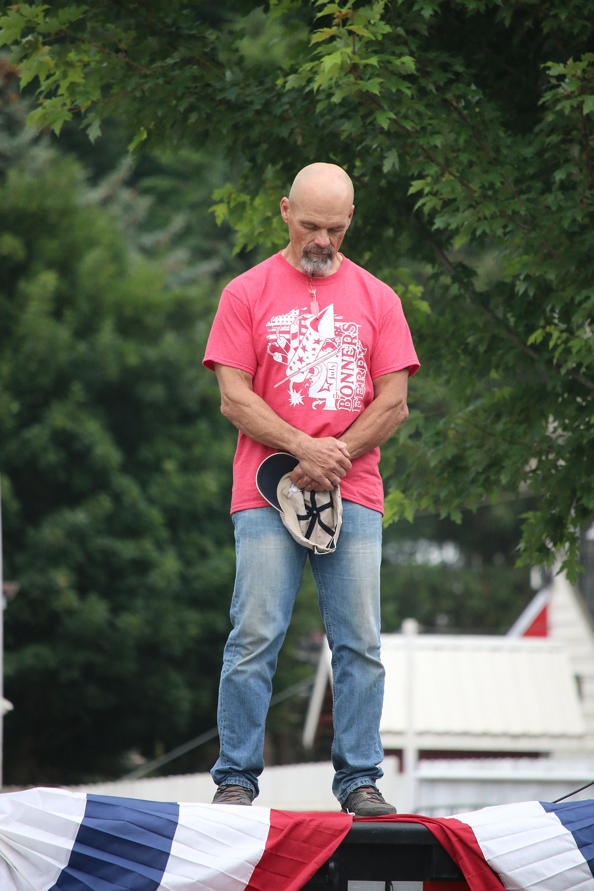 Photo by MANDI BATEMAN
Fourth of July organizer, Gary Leonard, during the opeing ceremonies.