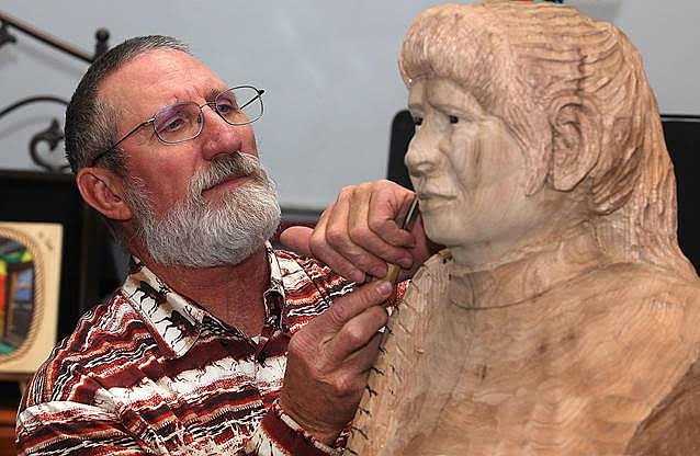 TOM COLLINS demonstrating his woodworking skills at last year&#146;s Artists in Paradise event. (Photo credit Joy Nelson/Clark Fork Valley Press)