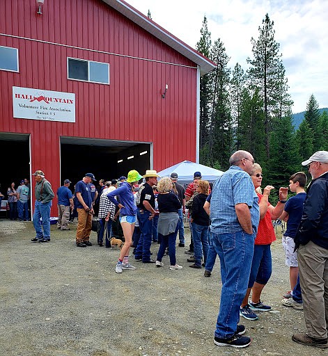 Photo by SANDY STEINHAGEN
The parade was followed by a community potluck at Hall Mountain Station Three in Good Grief.