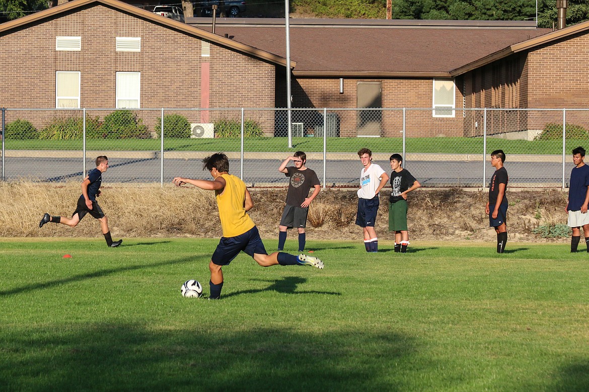 Photos by MANDI BATEMAN
The BFHS boys soccer team, practicing hard for the upcoming season.