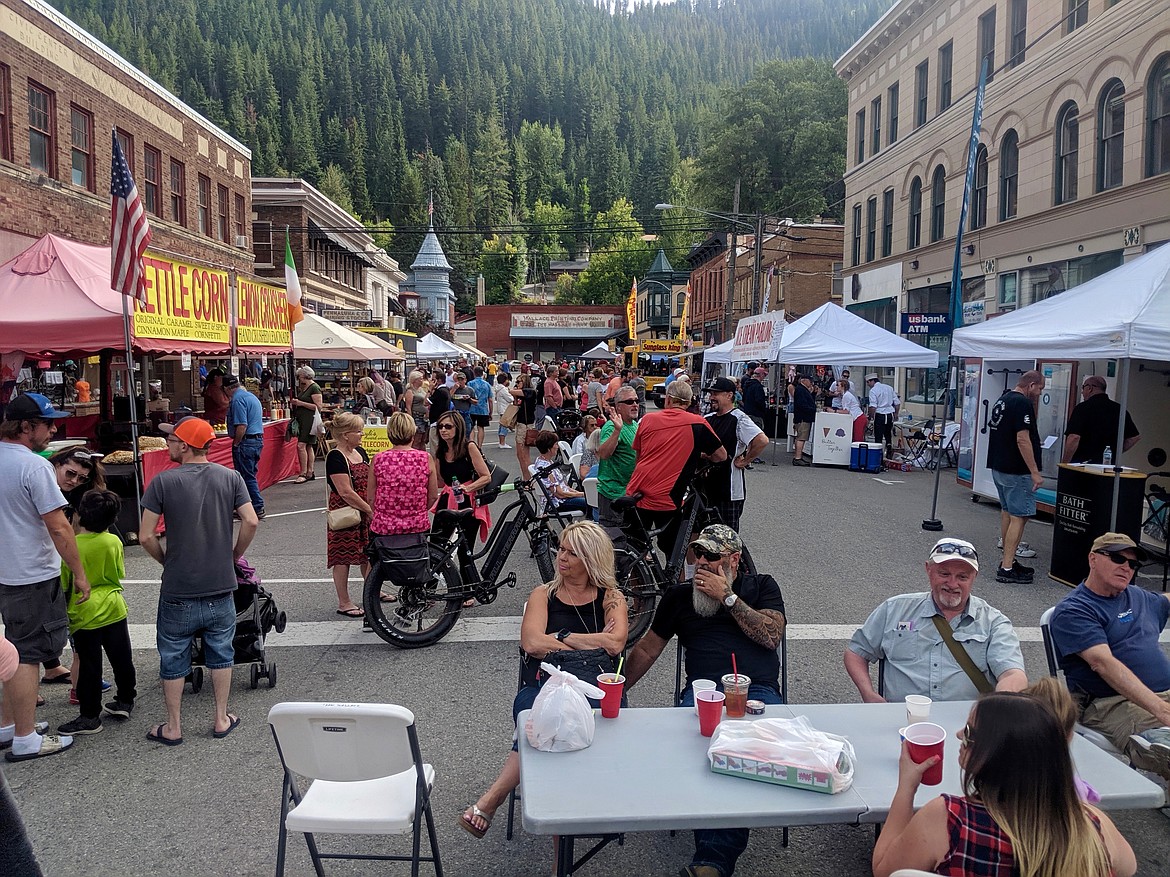 Photo by CHANSE WATSON
Hungry festival goers pack Sixth Street where the food vendors were set up. This year&#146;s event brought in roughly 5,000 people to Wallace.