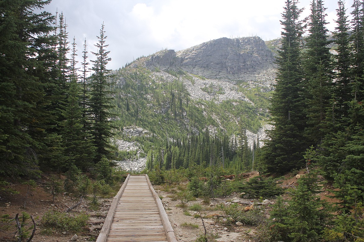 Photo by TANNA YEOUMANS
The wooden walkway to the lake at the top of Roman Nose.