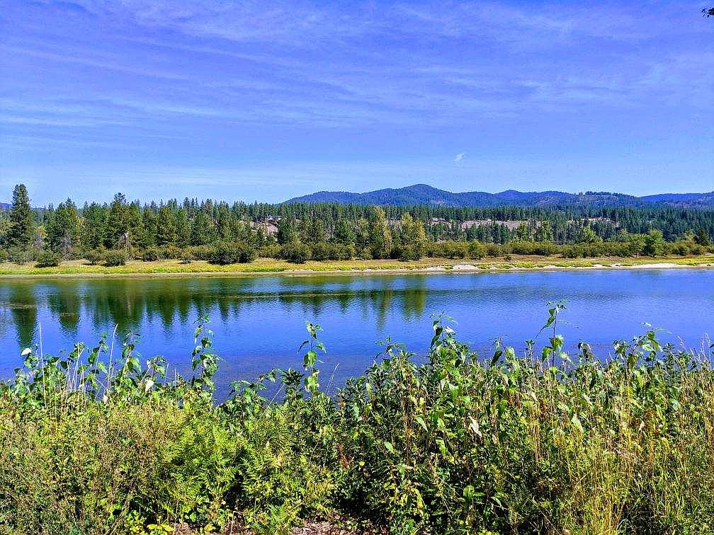 Photos: TYLER WILSON/Press 
The Pend Oreille River near Newport, Wash.