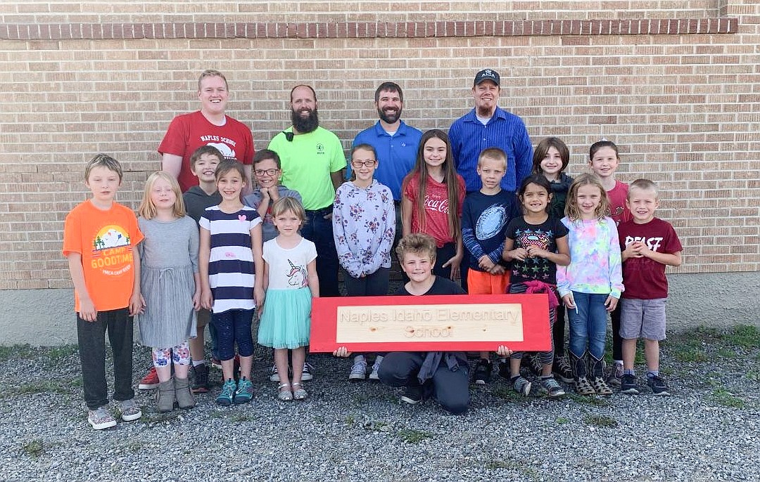 Courtesy photos
Front row: Paisley, Alora, Ashton, Kinzie, Brandon, Rori, Talya, Joe, Jennifer, Tyler, Mila, Kira, Bailey, Kya and Slider. Back row: Harmon Newhouse, Aaron Rutherford, Ryan Comer and Jeremy Dineen.