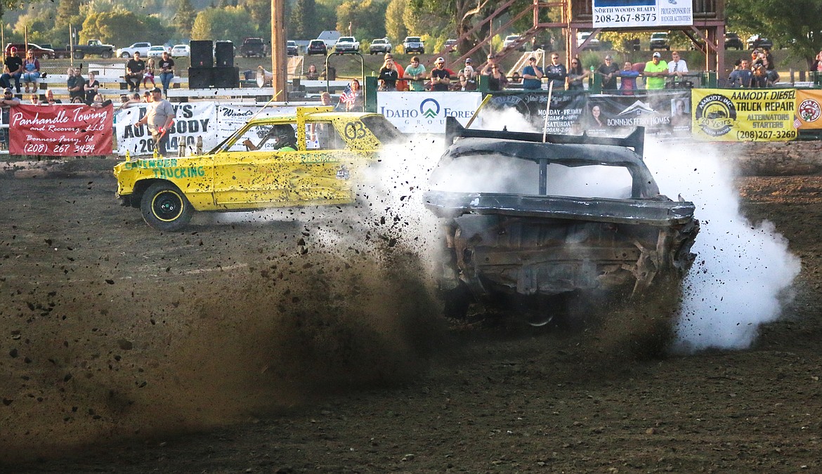 Photo by MANDI BATEMAN
For the brave spectators that stood at the railing, they got the occasional shower of dirt.