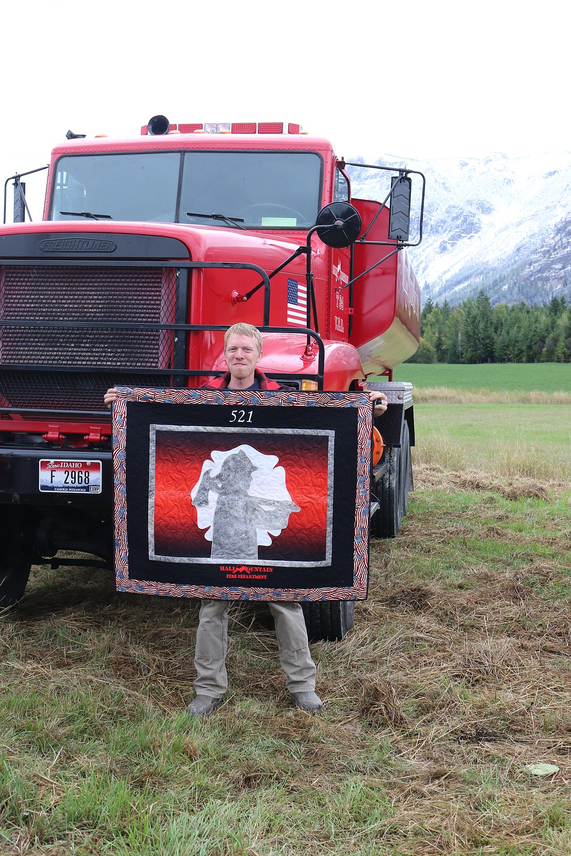 Photo by MANDI BATEMAN
Hall Mountain Firefighter, Ben Allinger, with his quilt.