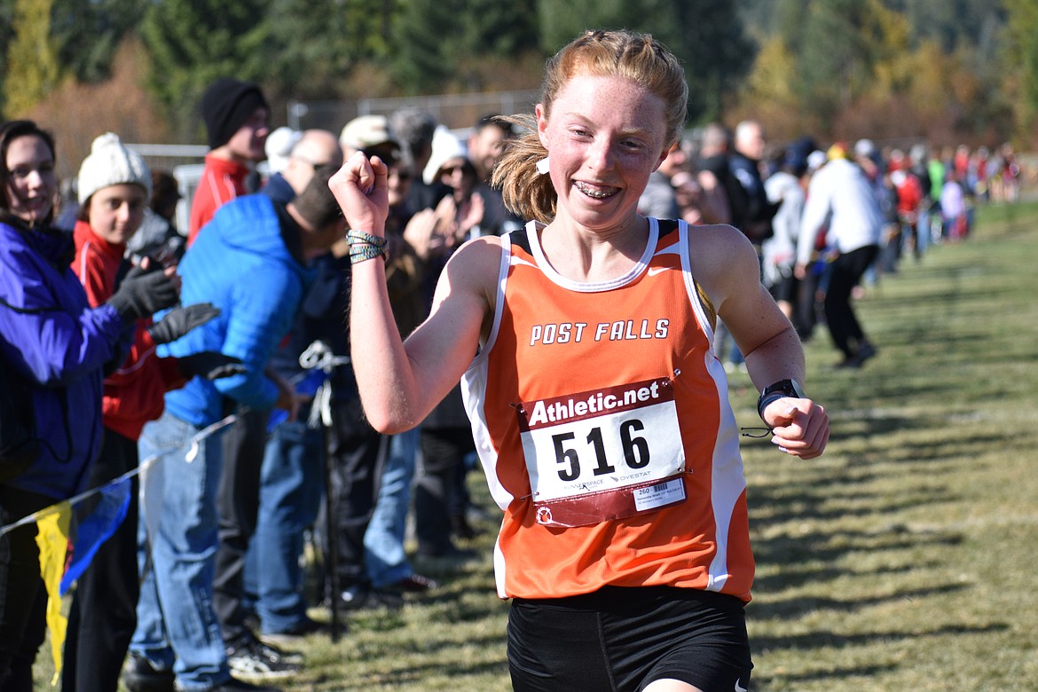 DYLAN GREENE/Bonner County Daily Bee
Samantha Wood of Post Falls won the girls race at the William Johnson Sandpoint Invitational at Travers Park on Saturday.