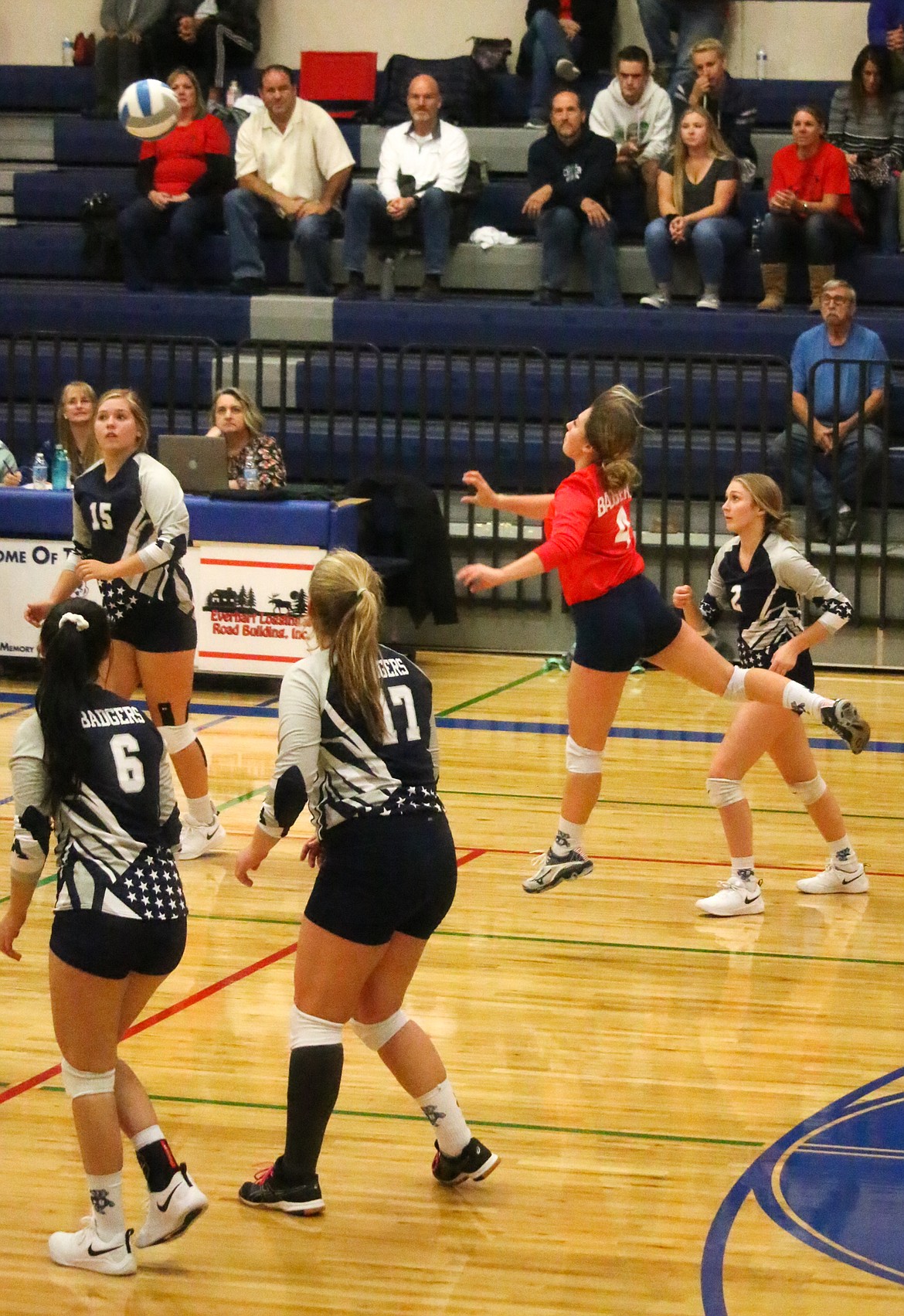 Photo by MANDI BATEMAN
The Lady Badgers fought hard during the home game last week.