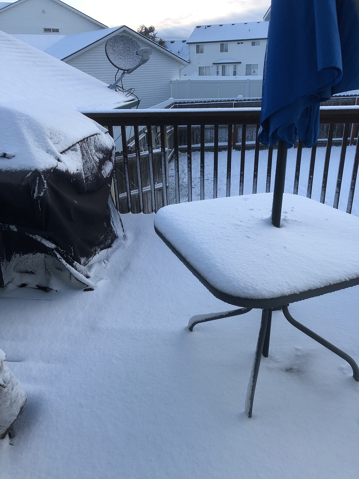 MIKE PATRICK/Press
At 7 a.m. Wednesday, a Hayden resident&#146;s deck suggested that barbecuing season is officially over.