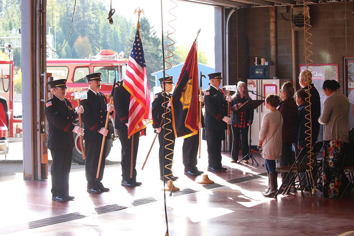 Photo by MANDI BATEMAN
The Boundary County Fire Chiefs Association Honor Guard presented the colors.