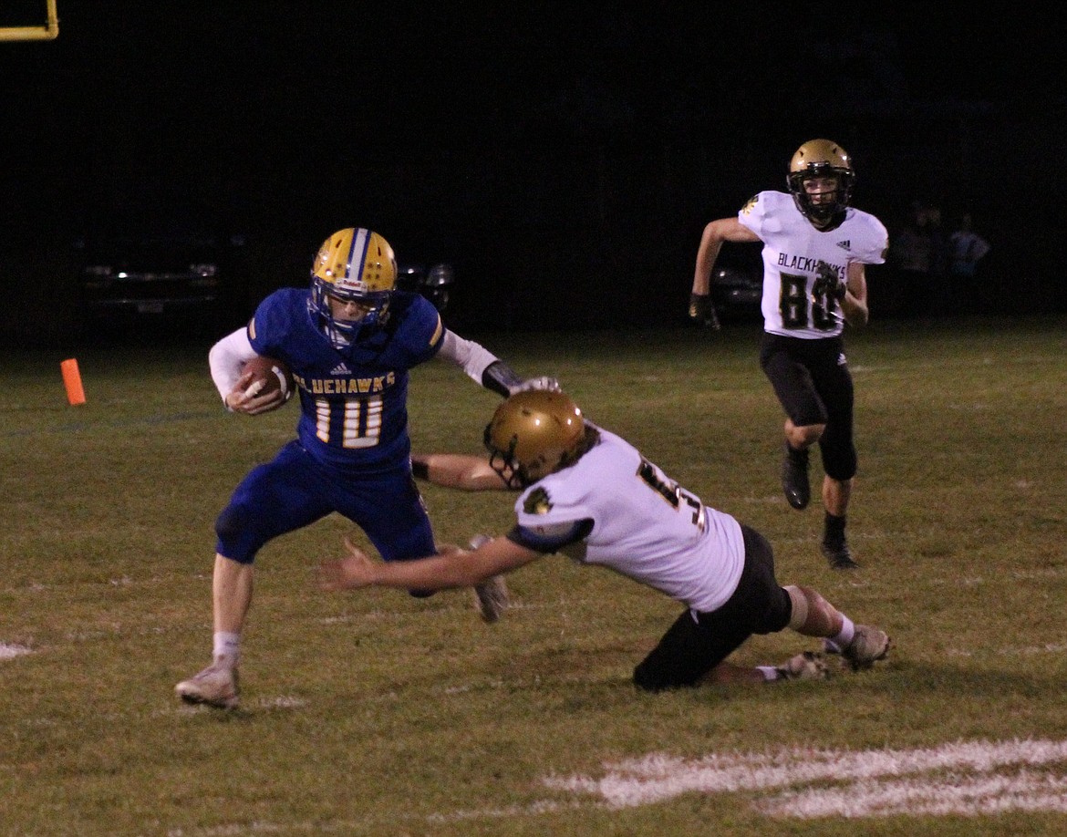 ALEX VOGELSANG scores a touchdown against Seeley-Swan. (John Dowd/Clark Fork Valley Press)