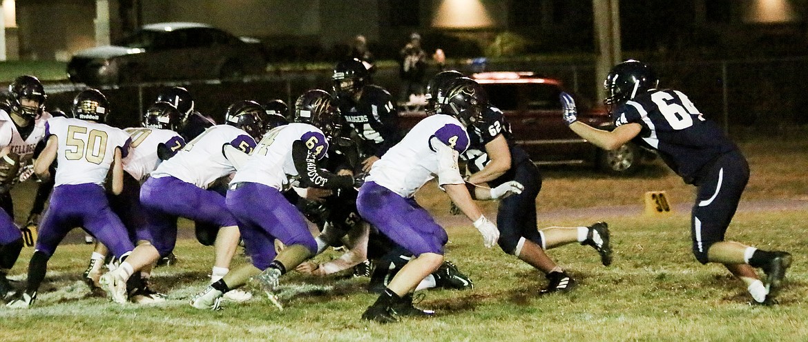 Photo by MANDI BATEMAN
The Badgers battles the visiting Wildcats last Friday.