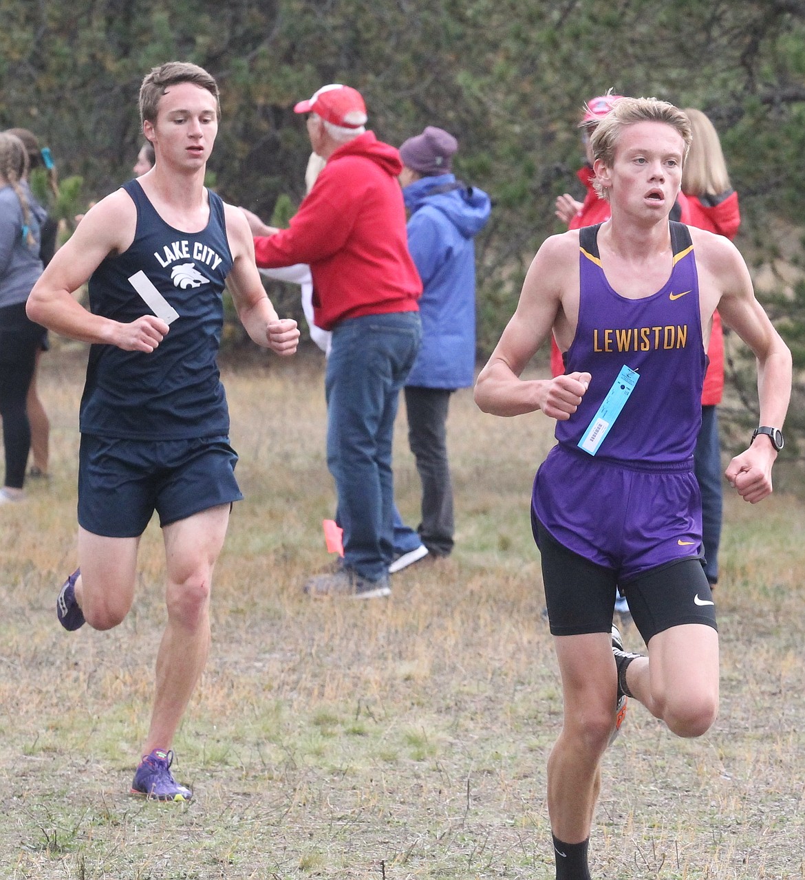 JASON ELLIOTT/Press
Lake City High senior Carter Gordon keeps pace with Lewiston&#146;s Elijah Sabo during the 5A Region 1 cross country meet on Oct. 24 at Farragut State Park in Athol. Gordon finished third, Sabo fourth.