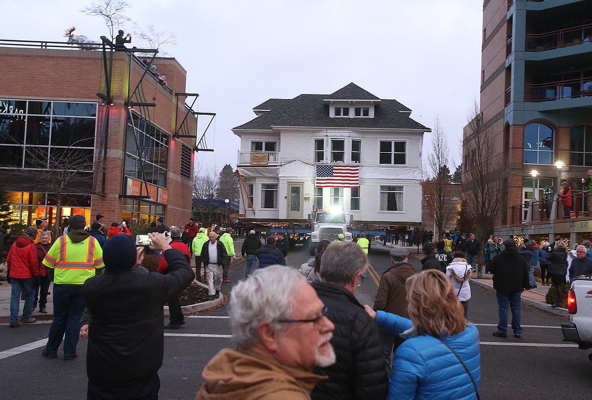 The house heads down 7th Street. (LOREN BENOIT/Press)